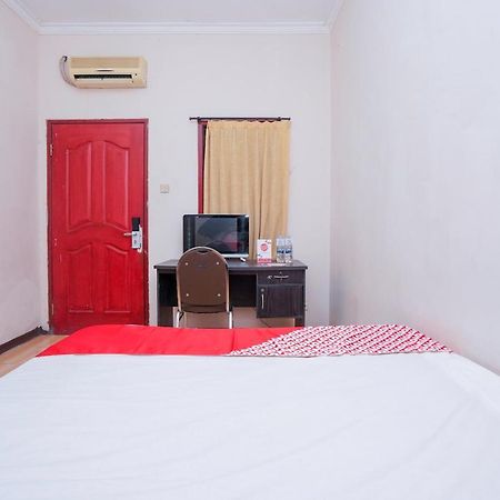 Hotel Collection O 1112 Comfitel Siwalankerto Aa4 Surabaja Zewnętrze zdjęcie
