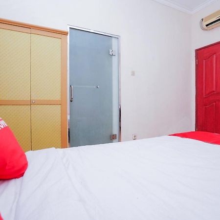 Hotel Collection O 1112 Comfitel Siwalankerto Aa4 Surabaja Zewnętrze zdjęcie