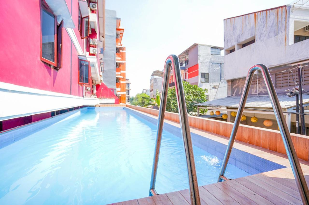 Hotel Collection O 1112 Comfitel Siwalankerto Aa4 Surabaja Zewnętrze zdjęcie