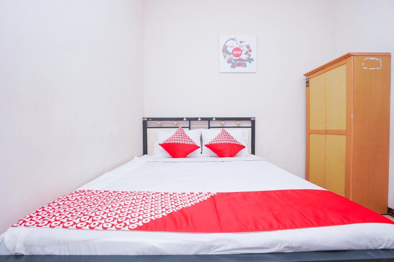 Hotel Collection O 1112 Comfitel Siwalankerto Aa4 Surabaja Zewnętrze zdjęcie